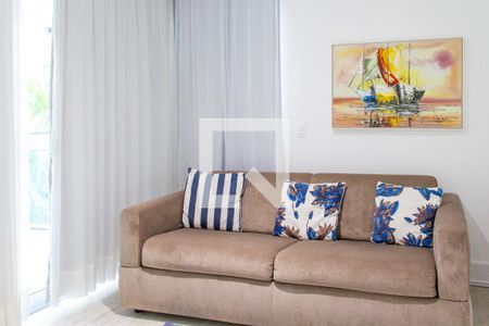 Sala de estar de apartamento à venda com 1 quarto, 60m² em Barra da Tijuca, Rio de Janeiro