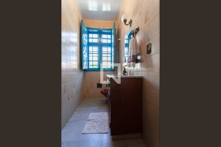 Casa à venda com 447m², 3 quartos e 11 vagasBanheiro 1