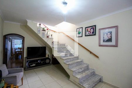 Sala de casa à venda com 4 quartos, 230m² em Jardim Vila Formosa, São Paulo