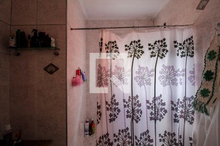 Casa à venda com 230m², 4 quartos e 2 vagasBanheiro