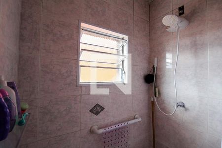 Casa à venda com 230m², 4 quartos e 2 vagasBanheiro