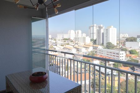 Apartamento para alugar com 62m², 2 quartos e 1 vagaVaranda