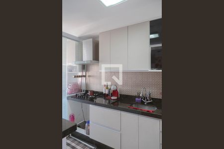 Apartamento para alugar com 62m², 2 quartos e 1 vagaCozinha