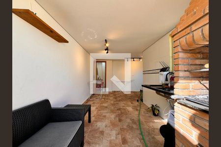Apartamento à venda com 114m², 2 quartos e 1 vaga Apartamento à venda com 114m², 2 quartos e 1 vagaCobertura