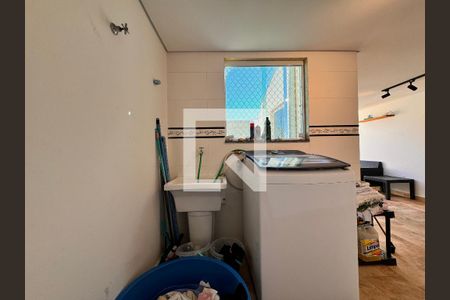 Apartamento à venda com 114m², 2 quartos e 1 vaga Apartamento à venda com 114m², 2 quartos e 1 vagaLavanderia