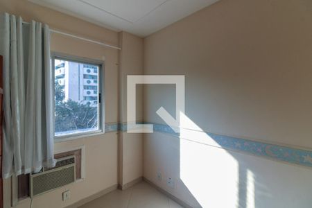 Quarto de apartamento para alugar com 2 quartos, 73m² em Recreio dos Bandeirantes, Rio de Janeiro