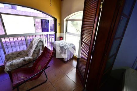 Casa à venda com 300m², 4 quartos e 4 vagasSacada do Quarto 4 Suíte