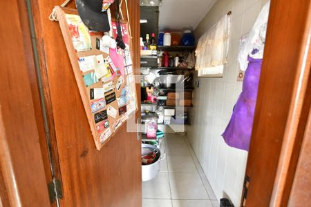 Casa à venda com 300m², 4 quartos e 4 vagasDespensa da Cozinha