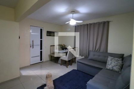 Sala de casa para alugar com 3 quartos, 106m² em Jardim Carioca, Rio de Janeiro