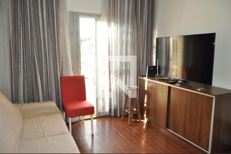 Sala de apartamento à venda com 3 quartos, 85m² em Sampaio, Rio de Janeiro