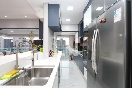 Apartamento à venda com 103m², 3 quartos e 2 vagasCozinha