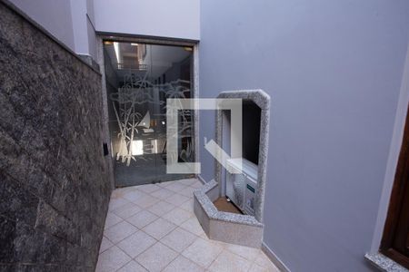 Casa à venda com 267m², 4 quartos e 4 vagasÁREA EXTERNA