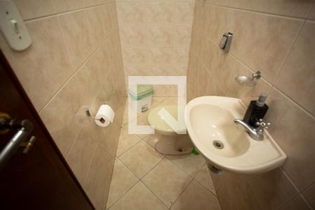 Casa à venda com 267m², 4 quartos e 4 vagasBANHEIRO