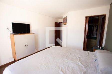 Casa à venda com 267m², 4 quartos e 4 vagasQUARTO 1