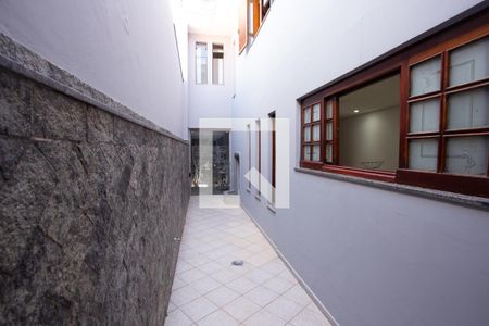 Casa à venda com 267m², 4 quartos e 4 vagasÁREA EXTERNA