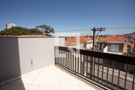 Casa à venda com 267m², 4 quartos e 4 vagasVARANDA QUARTO 1