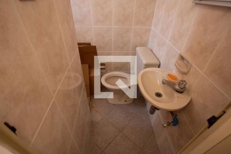 Casa à venda com 267m², 4 quartos e 4 vagasEDÍCULA