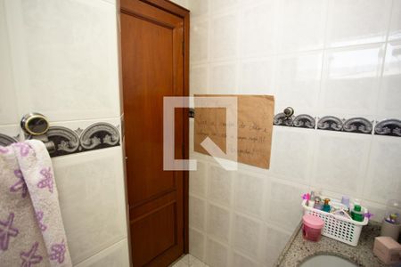 Casa à venda com 267m², 4 quartos e 4 vagasBANHEIRO QUARTO 3