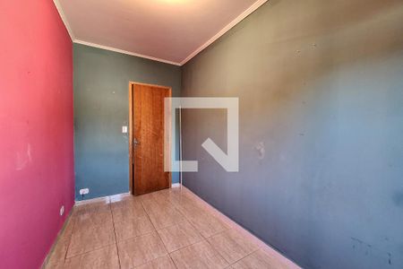 Casa à venda com 338m², 3 quartos e 5 vagas Casa à venda com 338m², 3 quartos e 5 vagasQuarto 1 - Casa 2