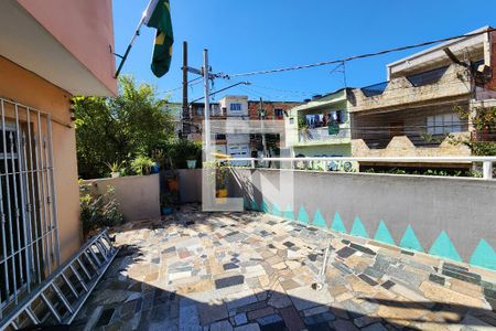 Casa à venda com 338m², 3 quartos e 5 vagas Casa à venda com 338m², 3 quartos e 5 vagasVaranda 2