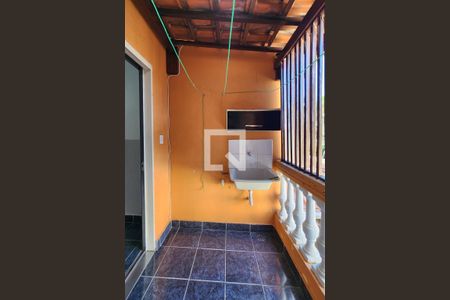 Casa à venda com 338m², 3 quartos e 5 vagas Casa à venda com 338m², 3 quartos e 5 vagasÁrea de Serviço - Casa 2