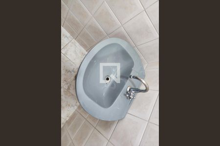 Casa à venda com 338m², 3 quartos e 5 vagas Casa à venda com 338m², 3 quartos e 5 vagasBanheiro Social - Casa 2