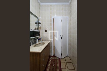 Casa à venda com 338m², 3 quartos e 5 vagas Casa à venda com 338m², 3 quartos e 5 vagasBanheiro Social