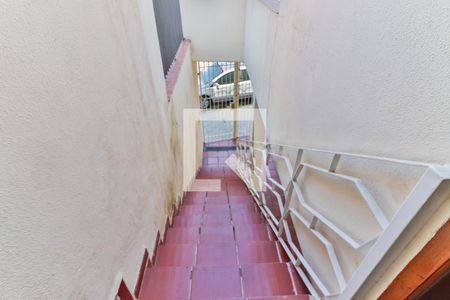 Casa para alugar com 164m², 4 quartos e 1 vagaEscadas Garagem