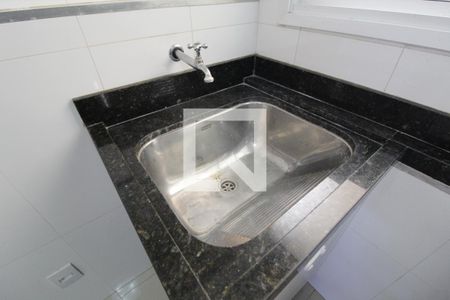 Apartamento para alugar com 57m², 2 quartos e 1 vagaCozinha e Área de Serviço