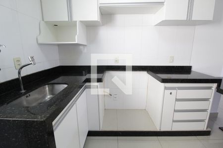 Apartamento para alugar com 57m², 2 quartos e 1 vagaCozinha e Área de Serviço