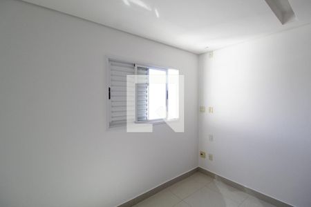Quarto 2 de apartamento para alugar com 2 quartos, 57m² em Tubalina, Uberlândia