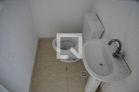 Lavabo de casa de condomínio para alugar com 2 quartos, 49m² em Jardim Santana, Cotia