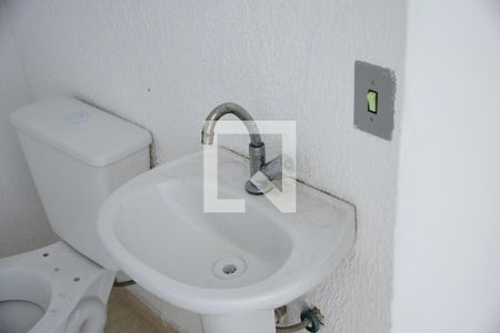 Lavabo de casa de condomínio para alugar com 2 quartos, 49m² em Jardim Santana, Cotia
