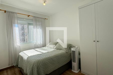 Quarto 1 de apartamento para alugar com 1 quarto, 39m² em Jardim Tupanci, Barueri