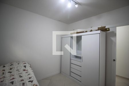 Quarto de casa para alugar com 3 quartos, 160m² em Vila Sao Paulo, São Paulo