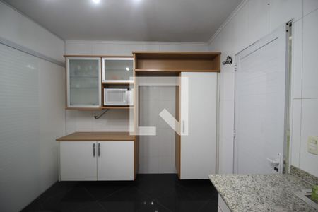Casa para alugar com 160m², 3 quartos e 1 vagaCozinha