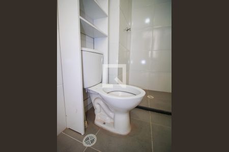 Apartamento à venda com 34m², 2 quartos e sem vagaBanheiro
