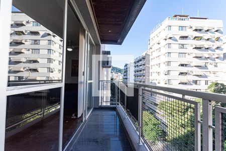 Sala de apartamento à venda com 3 quartos, 120m² em Icaraí, Niterói
