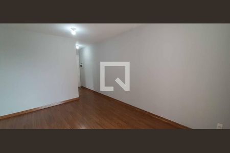 Sala de apartamento para alugar com 3 quartos, 78m² em City Bussocaba, Osasco