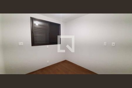 Apartamento à venda com 78m², 3 quartos e 2 vagasQuarto 2