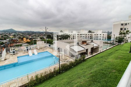 Apartamento para alugar com 47m², 3 quartos e 1 vagaÁrea comum - Piscina