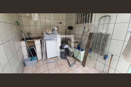 Casa à venda com 150m², 3 quartos e 2 vagasÁrea de Serviço