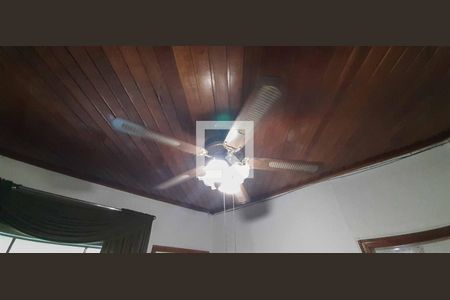 Sala de casa à venda com 3 quartos, 150m² em Bela Vista, Osasco