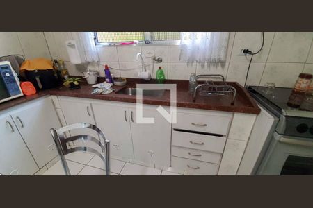 Casa à venda com 150m², 3 quartos e 2 vagasCozinha