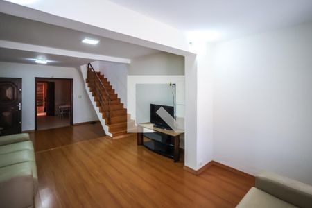 Sala de casa à venda com 2 quartos, 125m² em Vila Moraes, São Paulo