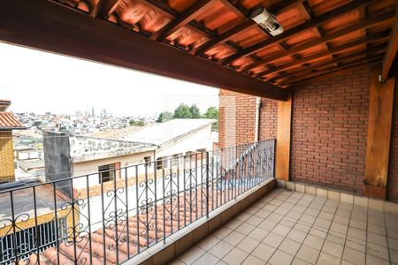 Casa à venda com 125m², 2 quartos e 2 vagas Casa à venda com 125m², 2 quartos e 2 vagasQuarto