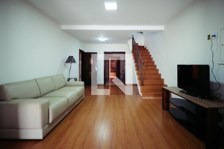 Sala de casa para alugar com 2 quartos, 125m² em Vila Moraes, São Paulo