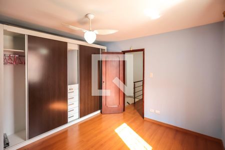 Casa à venda com 125m², 2 quartos e 2 vagas Casa à venda com 125m², 2 quartos e 2 vagasSuíte