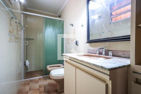 Casa à venda com 125m², 2 quartos e 2 vagas Casa à venda com 125m², 2 quartos e 2 vagasSuíte