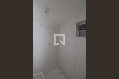 Banheiro de casa para alugar com 1 quarto, 45m² em Vila Fátima, São Paulo